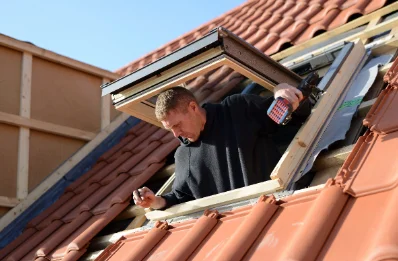 Pose de fenêtres de toit Velux à Gentelles
